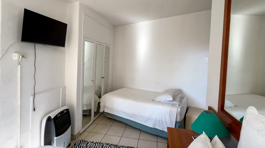 1 Bedroom Property for Sale in Villiers Free State